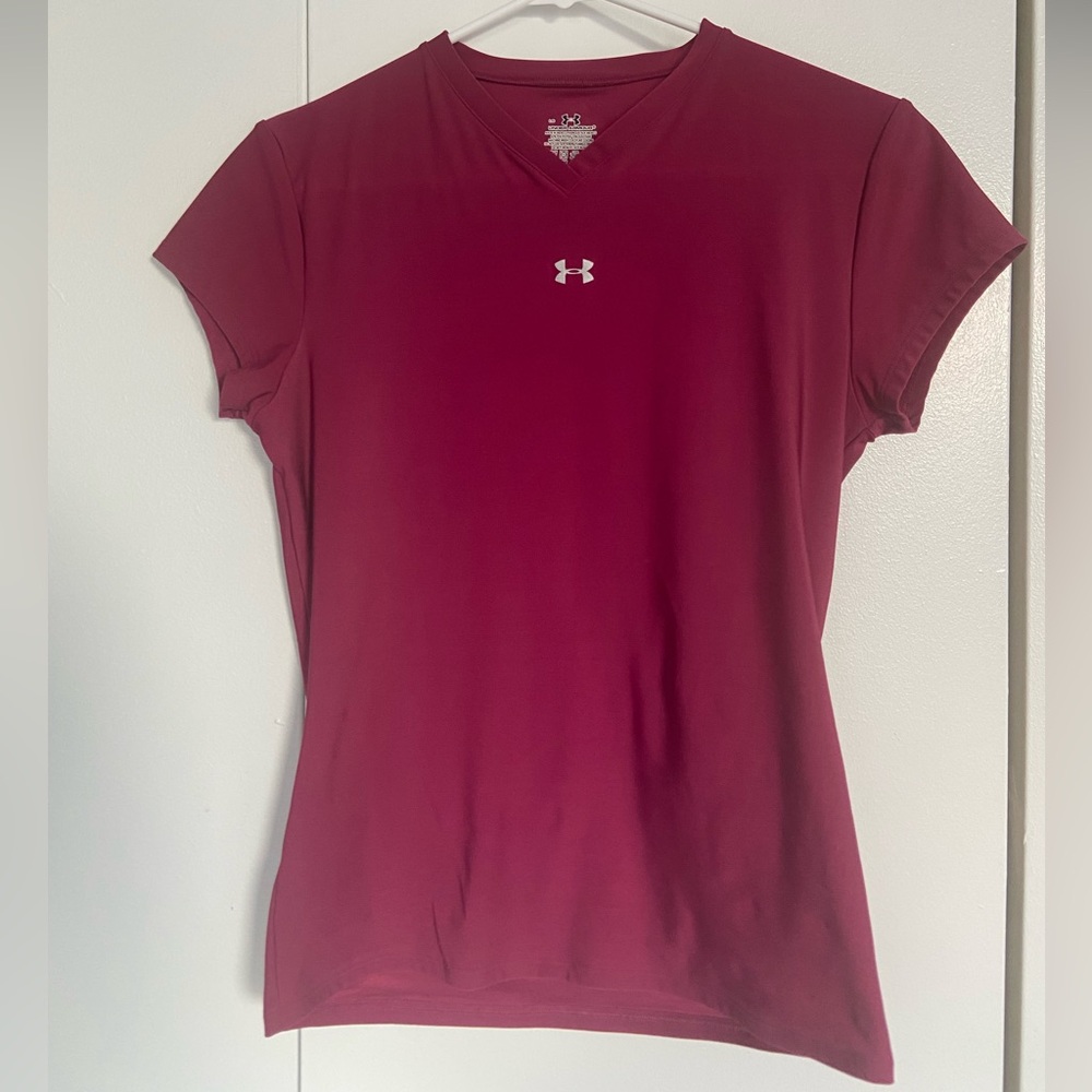 Under Armour V-Neck Tee